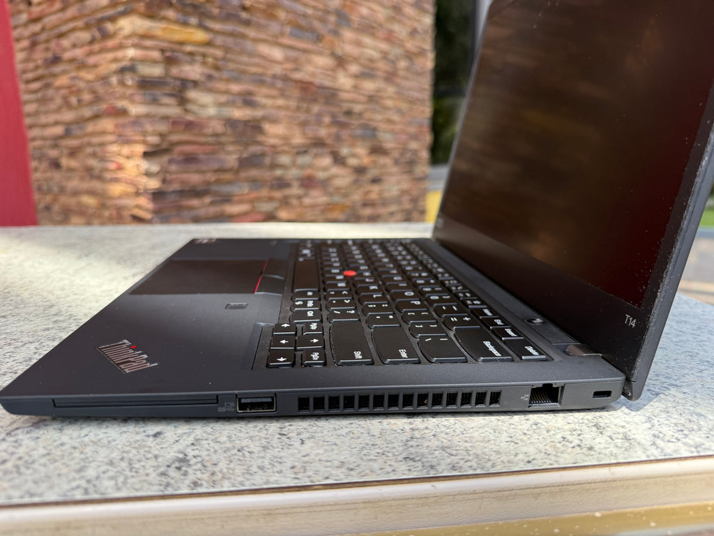Lenovo ThinkPad T14 Gen 2 – Ryzen 7 Pro | 16GB RAM | 512GB SSD | Touchscreen
