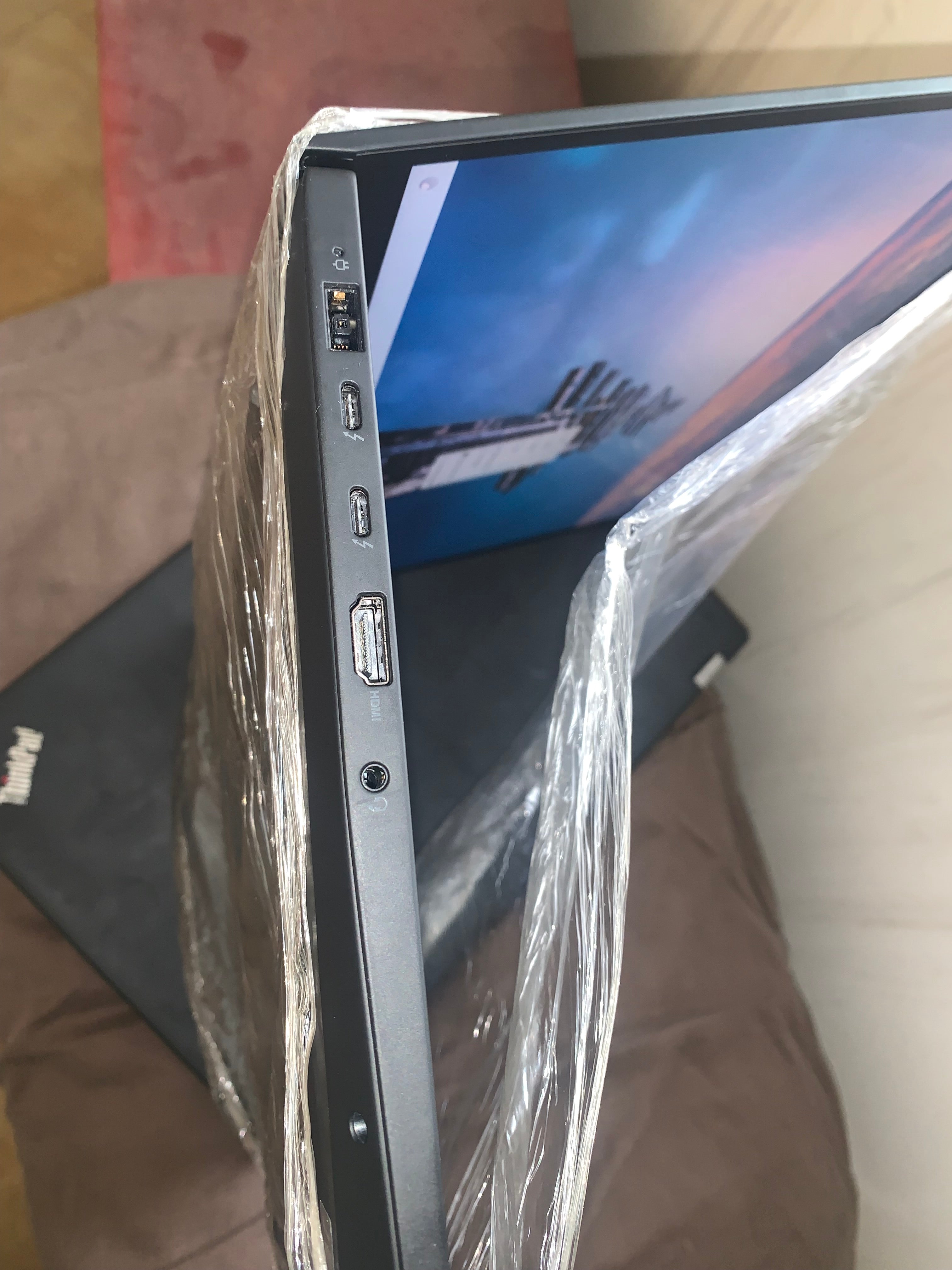 Lenovo Thinkpad P1 Gen 4 | 512 GB SSD | 16GB RAM | Core i7 11th Gen | NVIDIA Graphics
