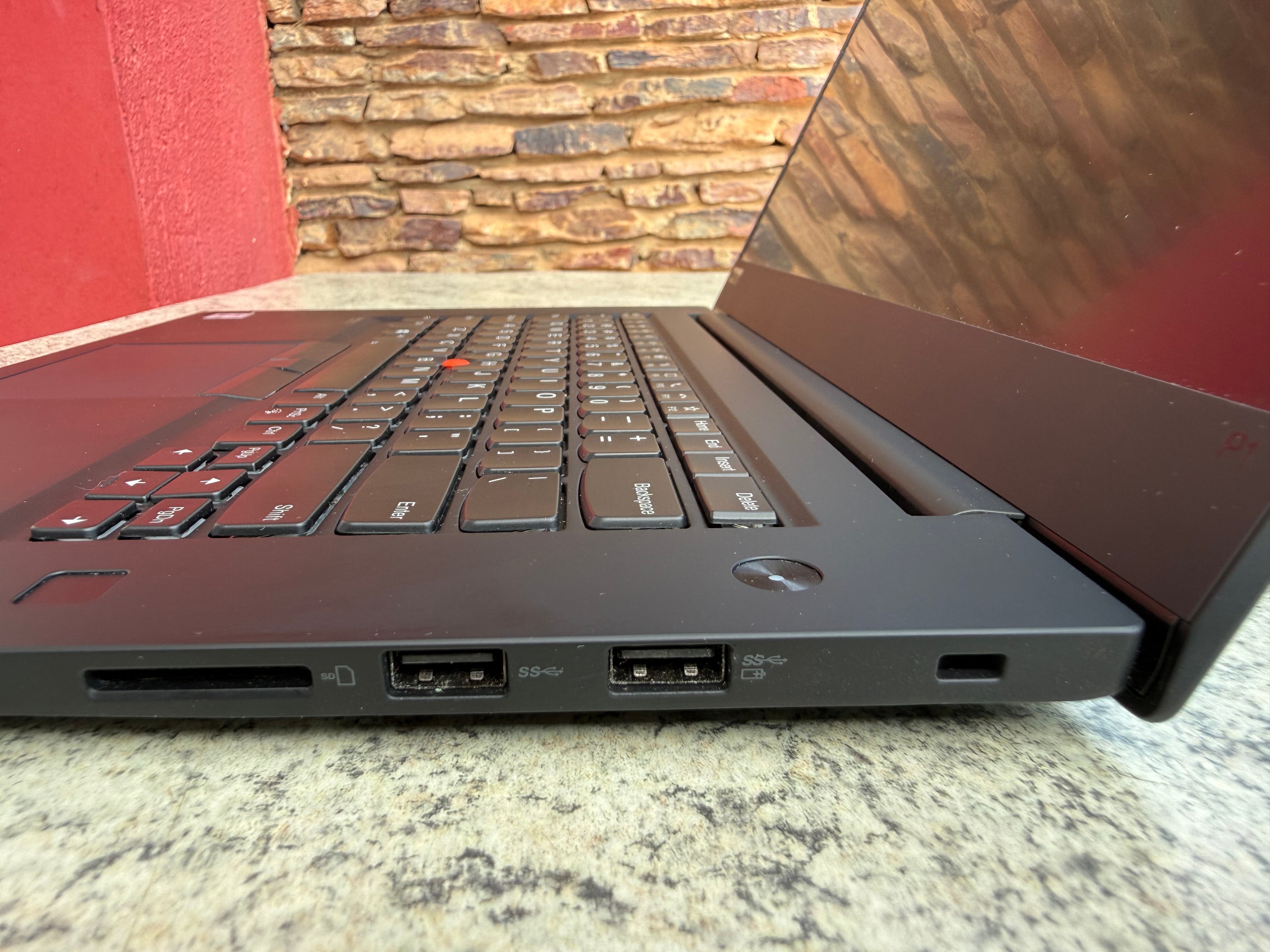 Lenovo ThinkPad P1 Gen 3 – Core i7 | 16GB RAM | 512GB SSD | NVIDIA Graphics